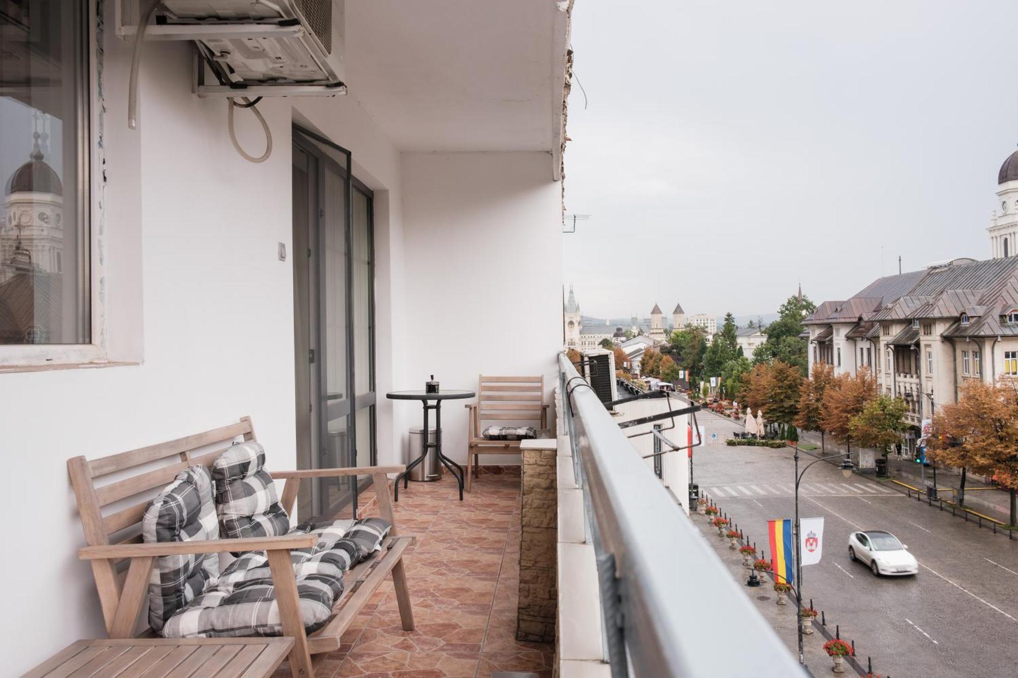 Konstanzer Stefan Cel Mare 15 Apartment Iasi Exterior photo
